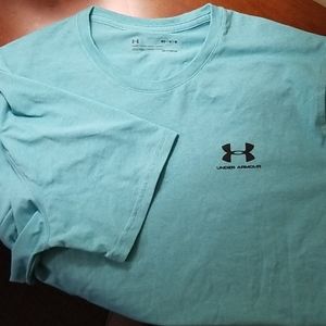 Under Armour shirt (loose fit)